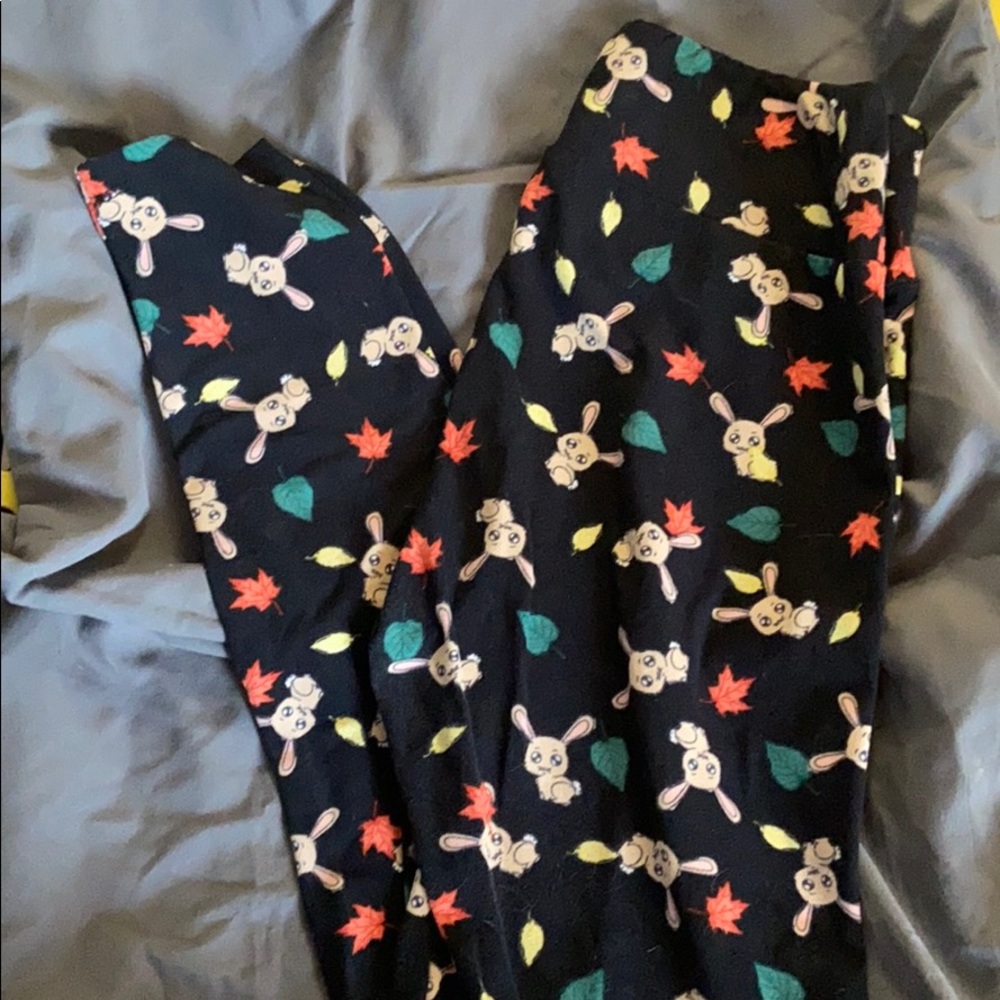 Bunny Print LuLaRoe One Size Leggings